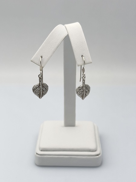 Leaf Earrings In White Stand